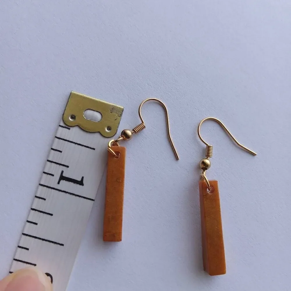 💕5/25 Carmel bar earrings - Picture 4 of 4